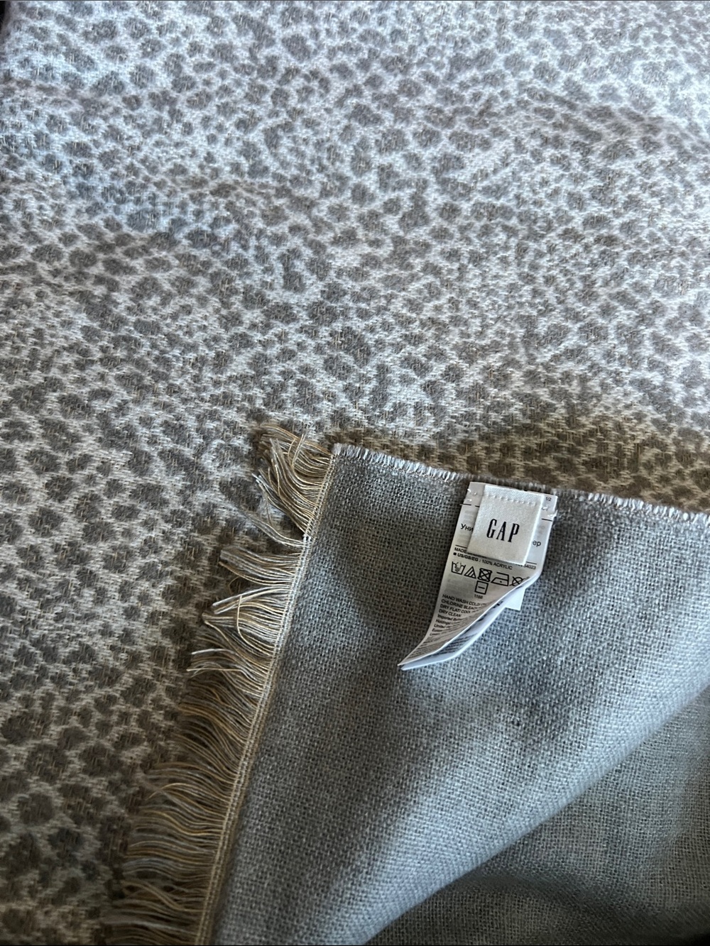 GAP Neutral Gray Leopard-Pattern Fringe Scarf/ Shawl/ Throw